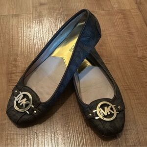 Michael Kors flats